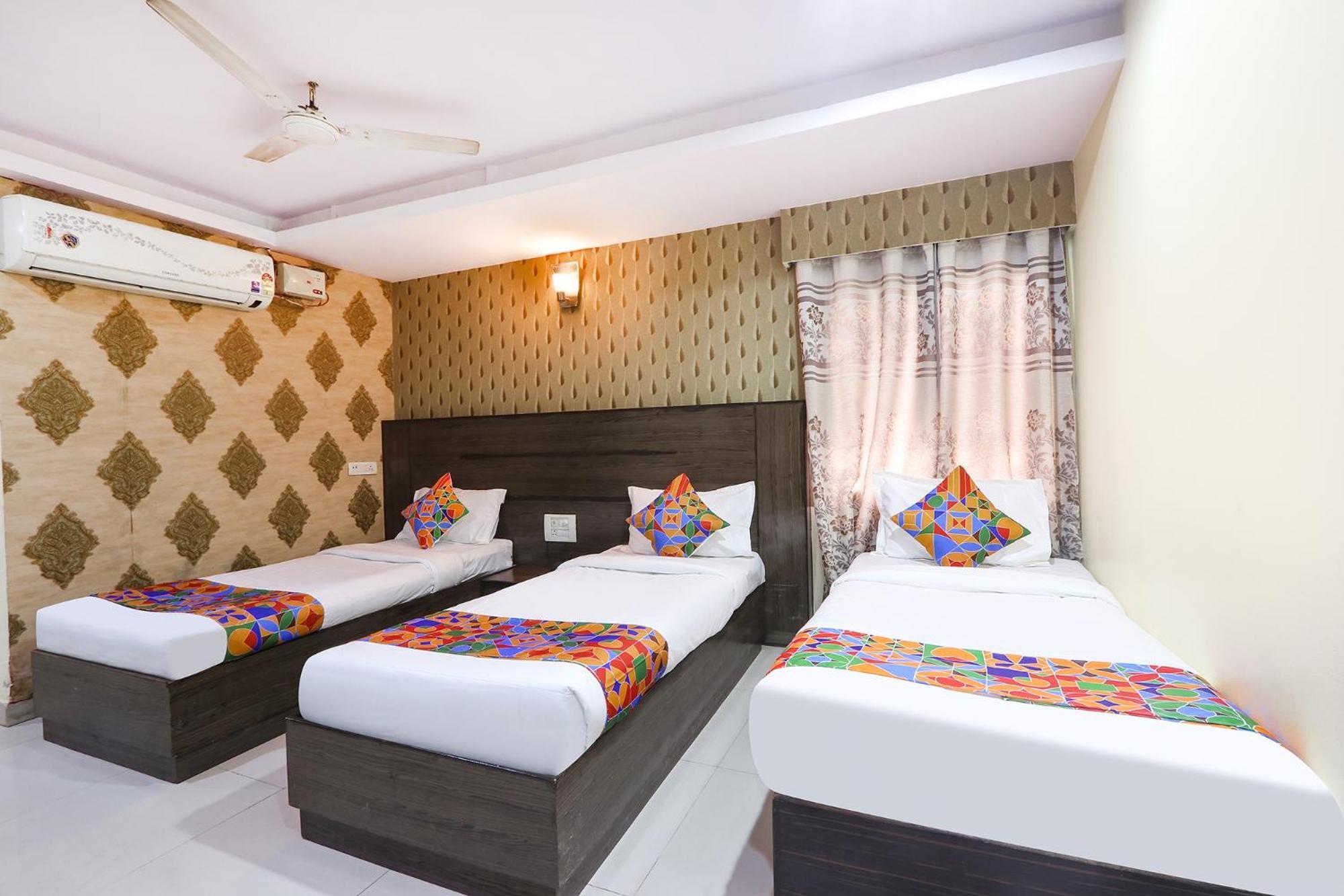 Fabhotel Royal Residency II - Nr Lakdikapul Metro Station Хайдарабад Экстерьер фото
